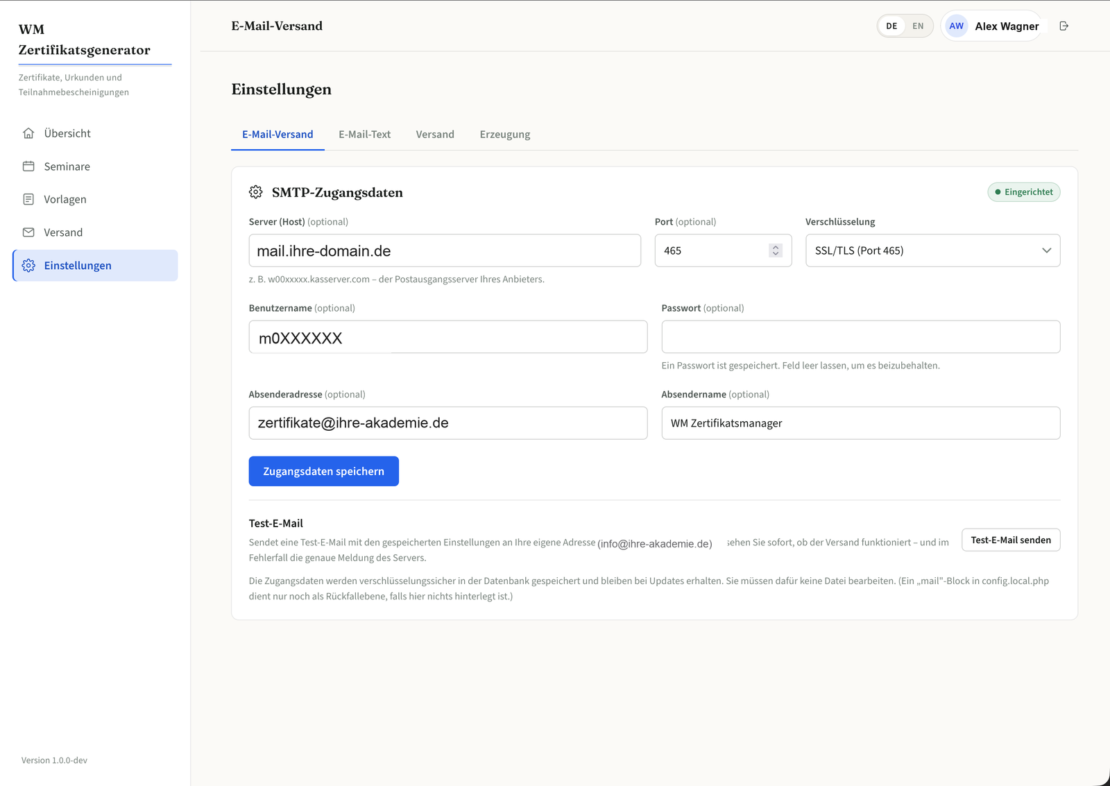 SMTP-Einstellungen mit Host, Benutzername und Absenderadresse als Platzhalter